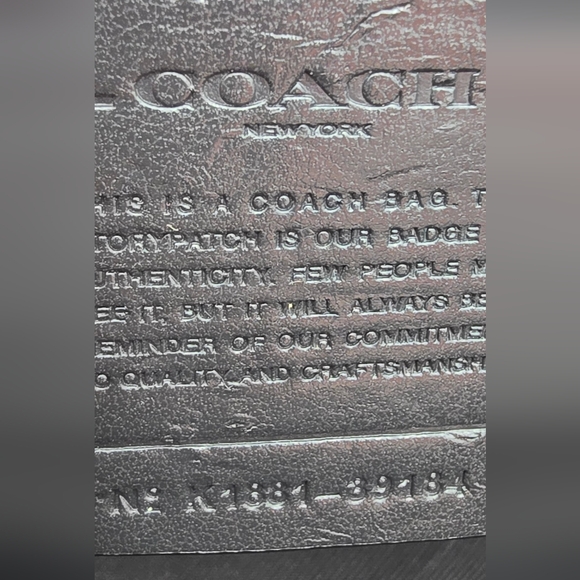 Coach Camera Bag w/ Signature Embossed Leather in Black, EUC - Picture 8 of 15